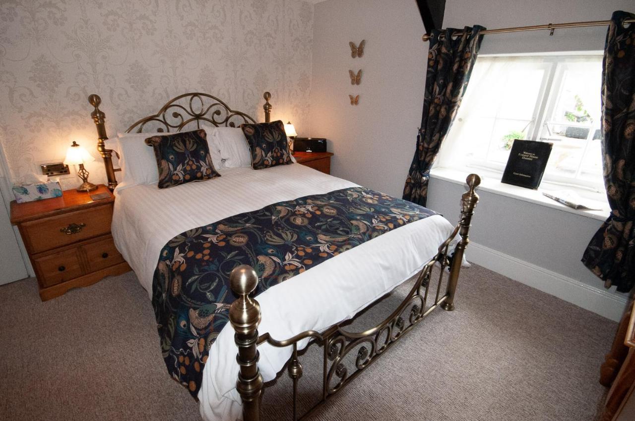 Exmoor House Hotel ดันสเตอร์ ภายนอก รูปภาพ