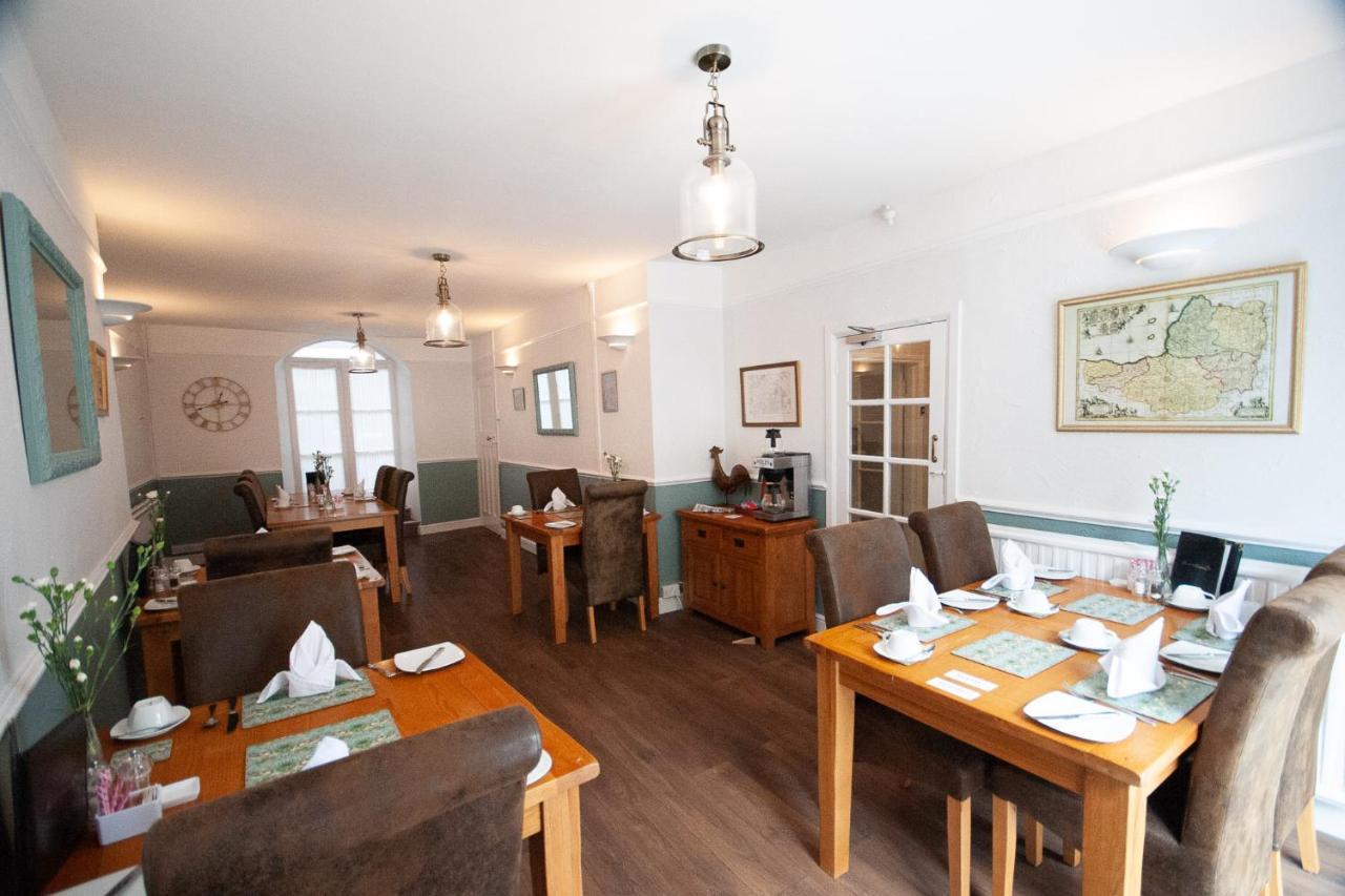Exmoor House Hotel ดันสเตอร์ ภายนอก รูปภาพ
