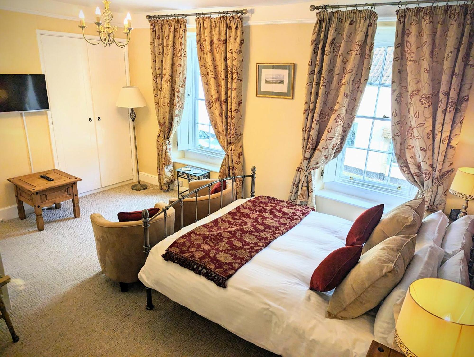 Exmoor House Hotel ดันสเตอร์ ภายนอก รูปภาพ