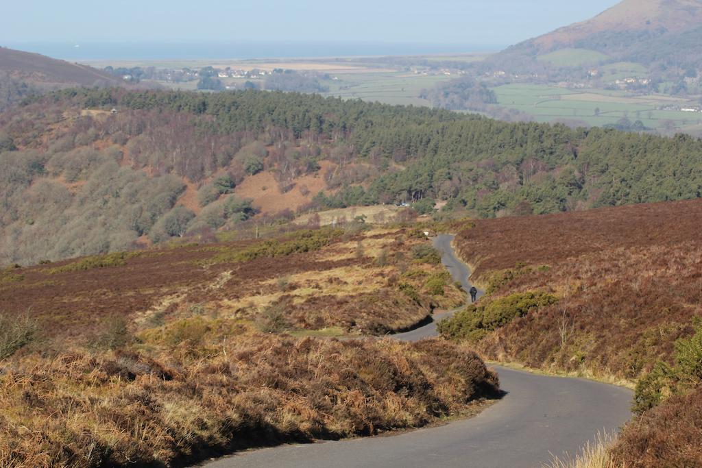 Exmoor House Hotel ดันสเตอร์ ภายนอก รูปภาพ